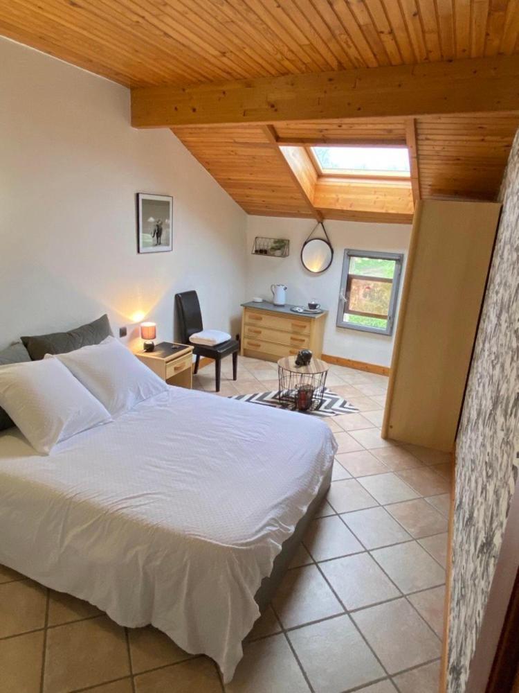 Chambre D'Hote Au Fil Du Canal 82 Valence  Екстериор снимка